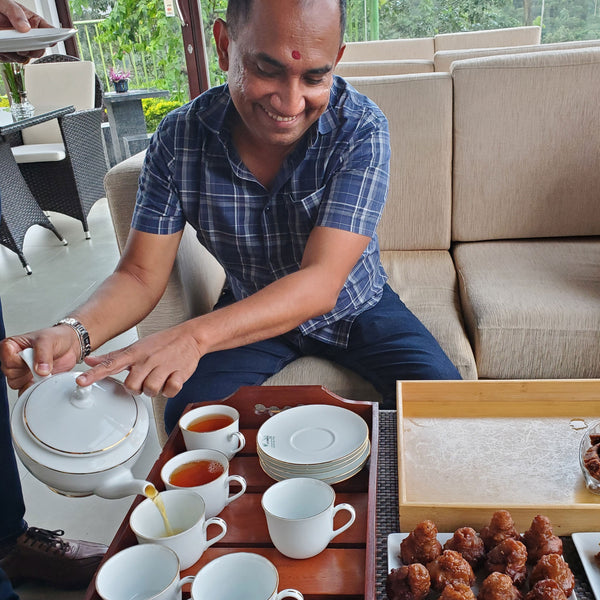 Chaminda, owner of Lumbini Tea Factory