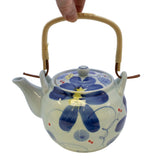 22oz Blue Flower Teapot Japanese Dobin