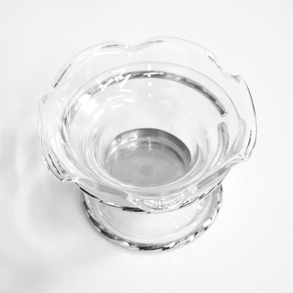 Glass plum flower gongfu strainer top view